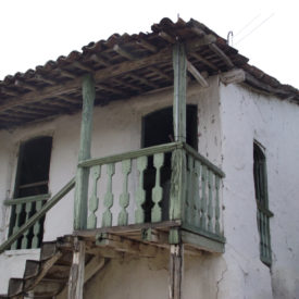 A Casa-Grande da Fazenda Cachoeira do Taépe é uma casa museu, tombada pelo IPHAN, aberta ao público de forma gratuita para visitação e excursões escolares. Com características do período colonial brasileiro construído em Taipa de Mão no Séc XVIII.