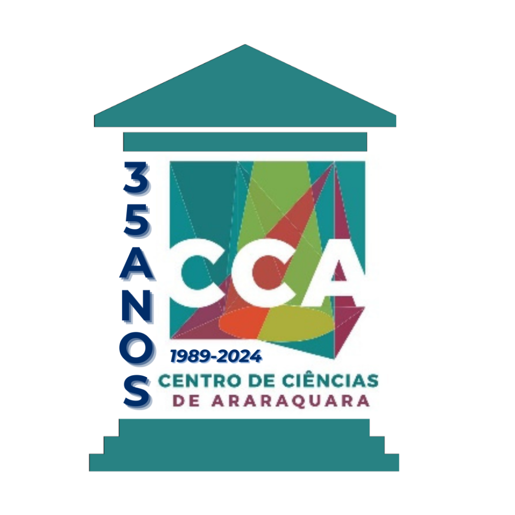 Ilustração comemorativa dos 35 anos do CCA – Centro de Ciências de Araraquara (1989–2024). A arte traz a silhueta estilizada de um prédio em verde-azulado, com a inscrição “35 anos” na vertical à esquerda. No centro, aparece o logotipo colorido do CCA com formas geométricas e a sigla “CCA” em branco. Abaixo, lê-se “Centro de Ciências de Araraquara”.