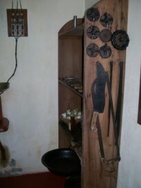 Facas, serras e outros utensílios