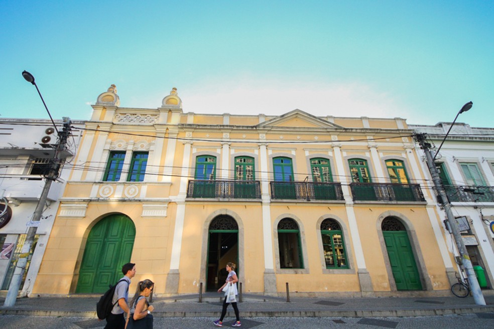 Fachada Museu Histórico de ampos