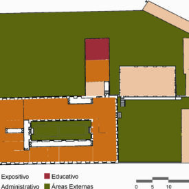 Desenho da planta baixa do pavimento térreo do conjunto, apresentando a organização dos espaços por função, representada por diferentes cores. A maior parte da edificação é destinada à área expositiva, destacada em laranja, que se distribui ao redor de um pátio interno retangular. Os ambientes de uso administrativo, indicados em tom bege, localizam-se próximos às áreas de circulação. Já o setor educativo, marcado em vermelho, está situado em um volume separado. As áreas externas, em verde, ocupam grande parte do terreno. Abaixo da imagem, há uma legenda indicando a categorização dos ambientes e uma escala gráfica.